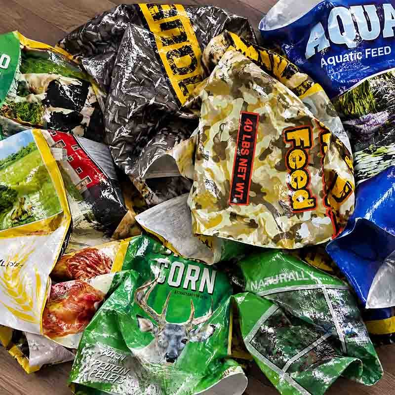 BOPP-laminated PP woven bags — mixed PP/PE structure requires fine filtration
