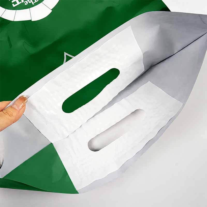 Patch handle reinforced shopping bags — supermarket and retail packaging